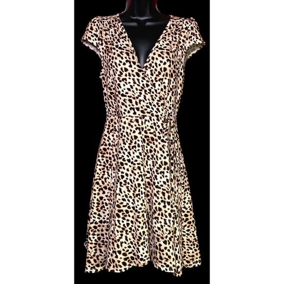 Dee Elly (Nordstrom) Cheetah Print V-neck Ultra Soft Wrap Dress Women Size Small - Picture 1 of 10